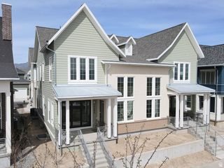 11383 S WATERCOURSE RD #206, South Jordan, UT 84009