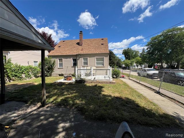 2011 Goddard Road, Lincoln Park, MI 48146