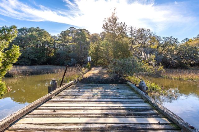 1759 Clark Hills Circle, Johns Island, SC 29455