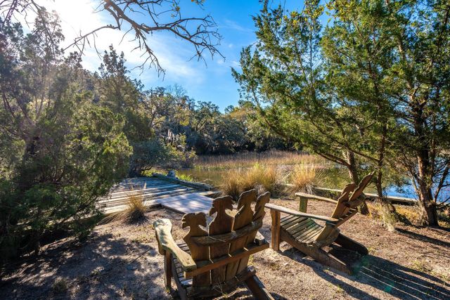 1759 Clark Hills Circle, Johns Island, SC 29455