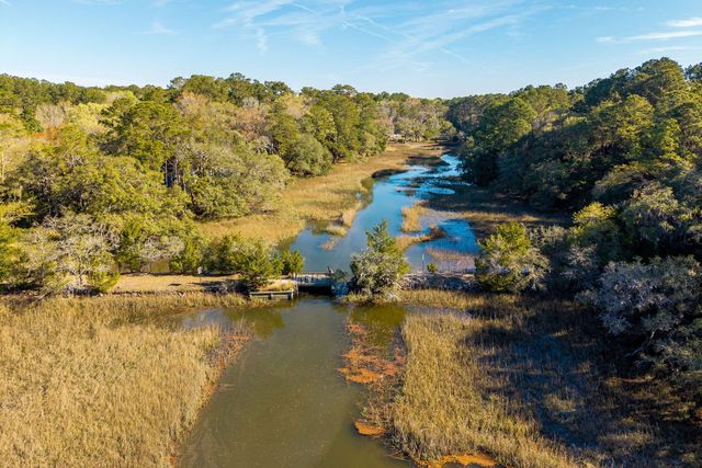 1759 Clark Hills Circle, Johns Island, SC 29455