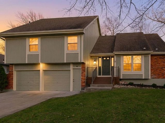 3909 SW HIDDEN COVE Drive, Lee's Summit, MO 64082