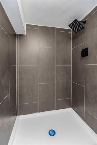 3909 SW HIDDEN COVE Drive, Lee's Summit, MO 64082