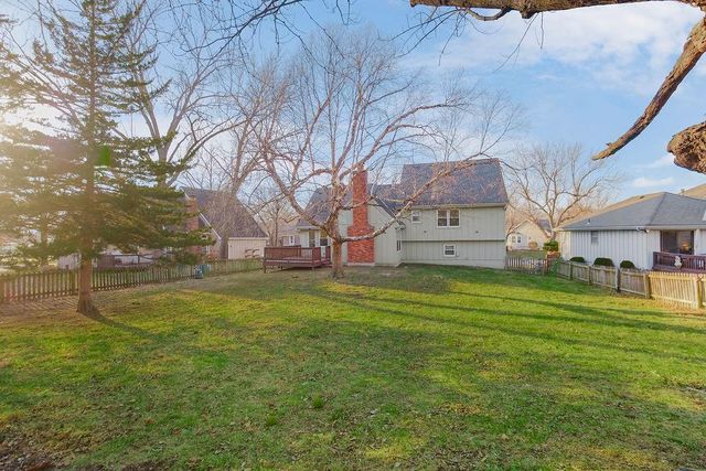 3909 SW HIDDEN COVE Drive, Lee's Summit, MO 64082