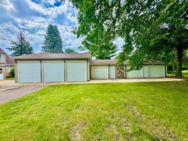 3401 Pleasant Plain Avenue, Elkhart, IN 46517
