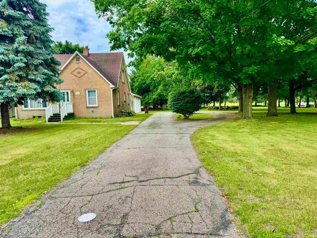 3401 Pleasant Plain Avenue, Elkhart, IN 46517