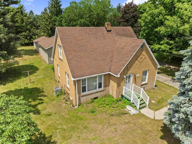 3401 Pleasant Plain Avenue, Elkhart, IN 46517