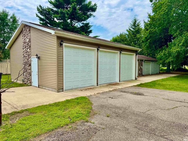 3401 Pleasant Plain Avenue, Elkhart, IN 46517