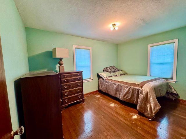3401 Pleasant Plain Avenue, Elkhart, IN 46517