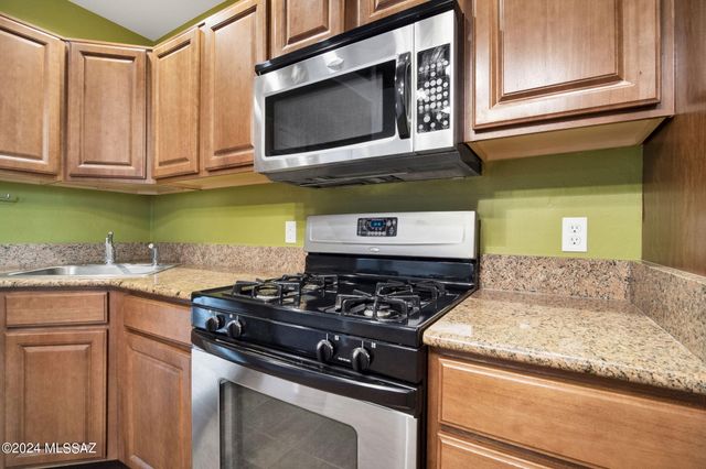 109 Post Way, Tubac, AZ 85646