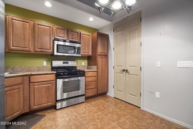 109 Post Way, Tubac, AZ 85646