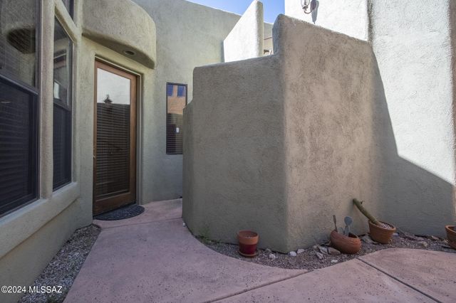 109 Post Way, Tubac, AZ 85646