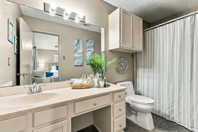 3713 Dexter Avenue, Fort Worth, TX 76107