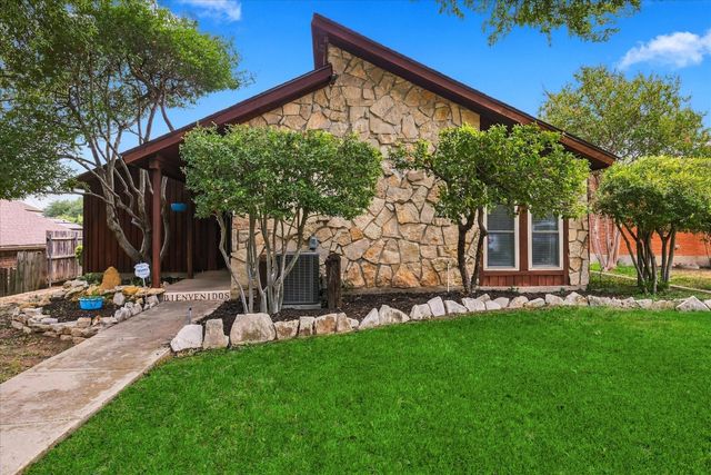 3713 Dexter Avenue, Fort Worth, TX 76107