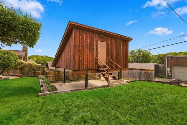 3713 Dexter Avenue, Fort Worth, TX 76107