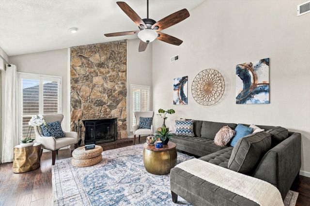 3713 Dexter Avenue, Fort Worth, TX 76107