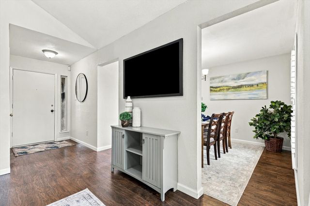 3713 Dexter Avenue, Fort Worth, TX 76107