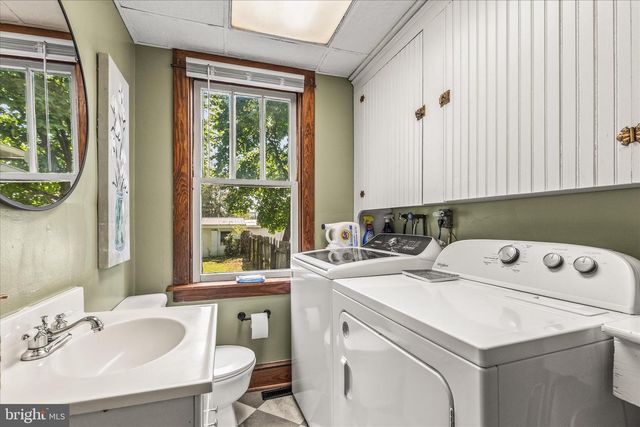 207 N STRATTON ST, Gettysburg, PA 17325