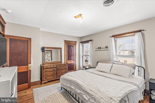 207 N STRATTON ST, Gettysburg, PA 17325
