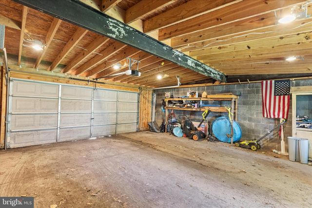 207 N STRATTON ST, Gettysburg, PA 17325