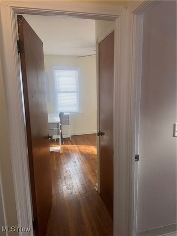 7423 Woodhaven Avenue, Brooklyn, OH 44144