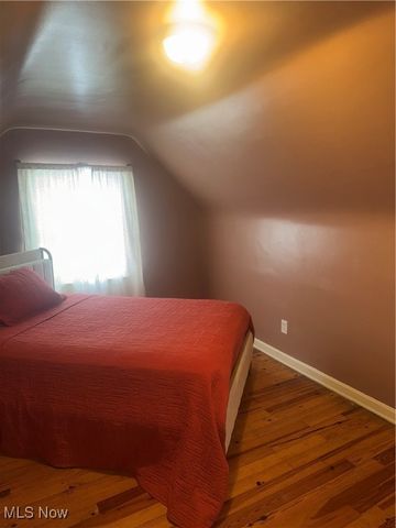 7423 Woodhaven Avenue, Brooklyn, OH 44144