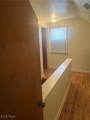 7423 Woodhaven Avenue, Brooklyn, OH 44144