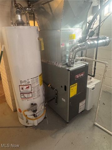 7423 Woodhaven Avenue, Brooklyn, OH 44144