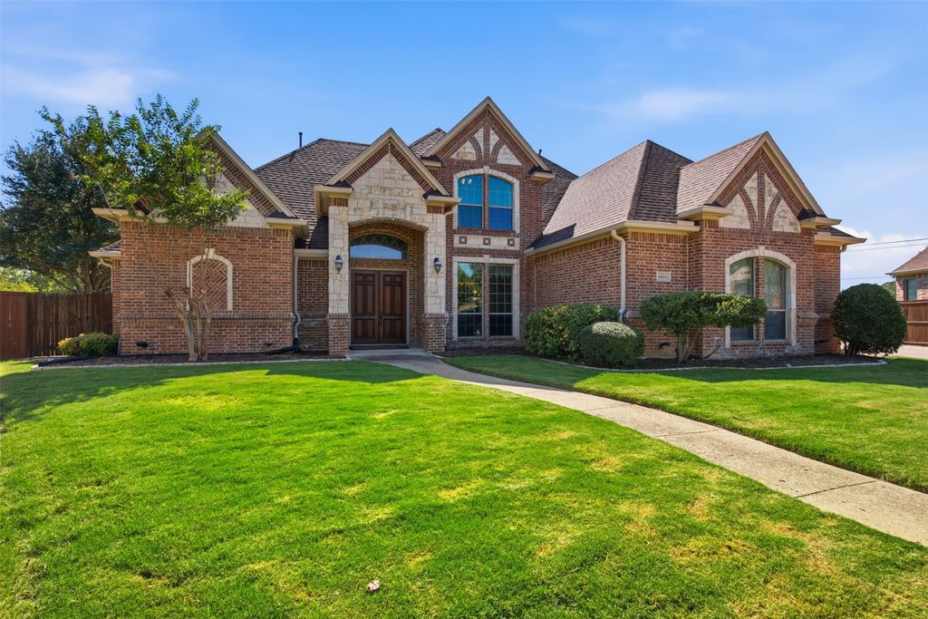 9204 Hailey Court, North Richland Hills, TX 76182 — photo 2