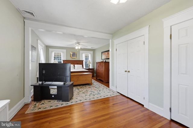 704 W 23RD, Wilmington, DE 19802