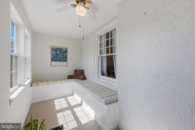 704 W 23RD, Wilmington, DE 19802