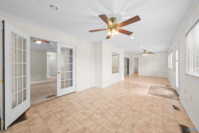 725 Mountain Gap Road SE, Huntsville, AL 35803