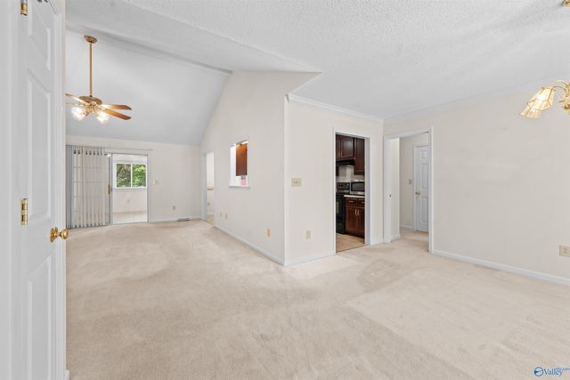 725 Mountain Gap Road SE, Huntsville, AL 35803