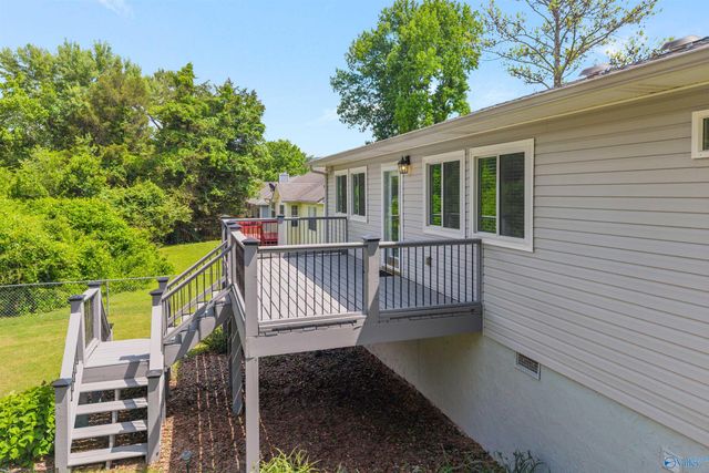 725 Mountain Gap Road SE, Huntsville, AL 35803