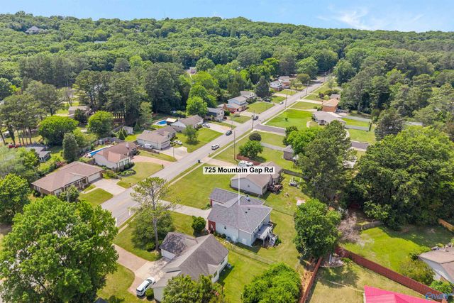 725 Mountain Gap Road SE, Huntsville, AL 35803