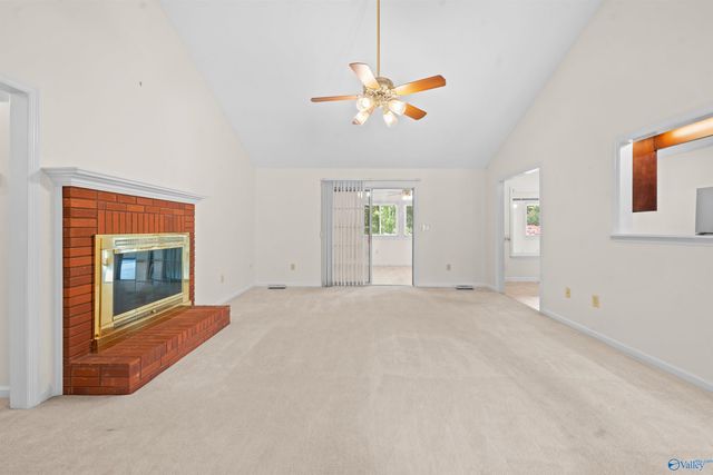 725 Mountain Gap Road SE, Huntsville, AL 35803