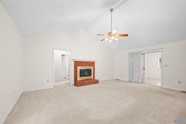 725 Mountain Gap Road SE, Huntsville, AL 35803