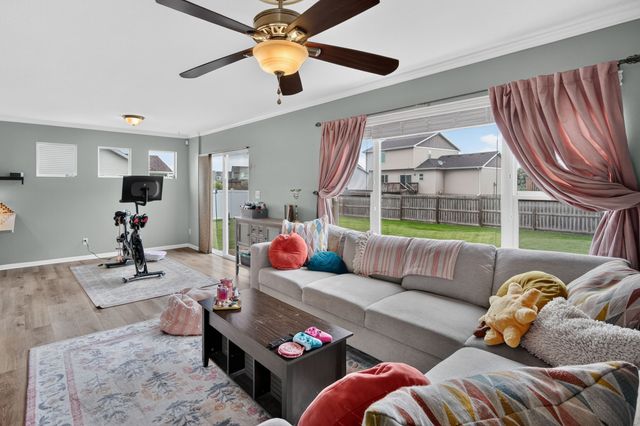 1911 NW Boulder Ridge Lane, Ankeny, IA 50023
