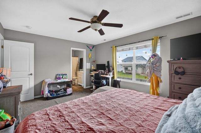 1911 NW Boulder Ridge Lane, Ankeny, IA 50023