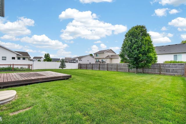 1911 NW Boulder Ridge Lane, Ankeny, IA 50023
