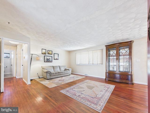 5127 MCFAUL RD, Baltimore, MD 21206