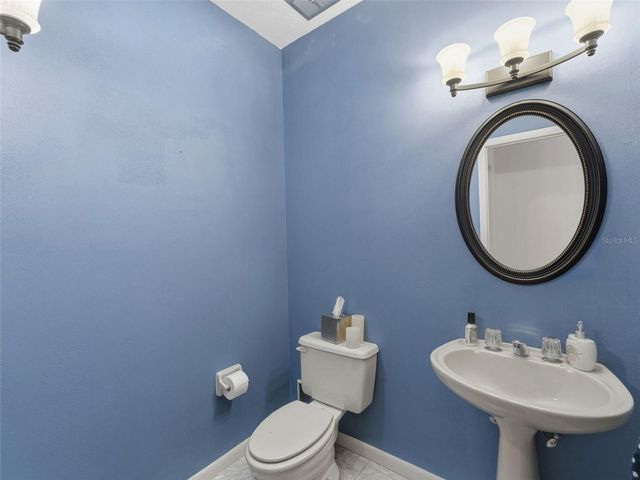 18103 CLEAR LAKE DRIVE, Lutz, FL 33548