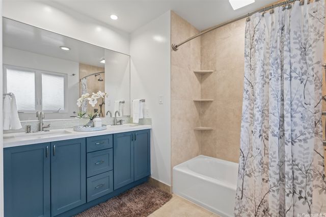7247 Alakoko Street, Honolulu, HI 96825