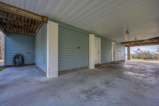 2857 N 1st Avenue, Milton, FL 32583