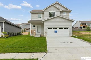 7813 N 116th Avenue, Omaha, NE 68142