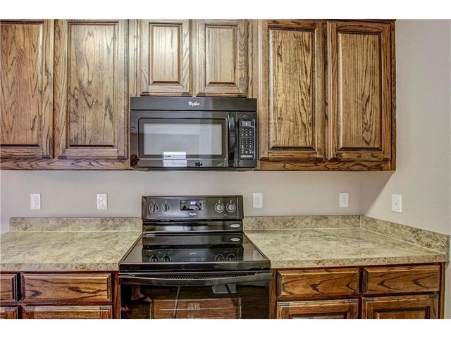 428 Canvas Court, Crowley, TX 76036