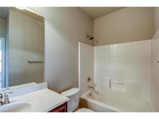 428 Canvas Court, Crowley, TX 76036
