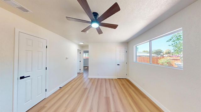 4298 N Holt Avenue, Fresno, CA 93705