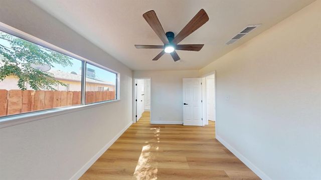4298 N Holt Avenue, Fresno, CA 93705