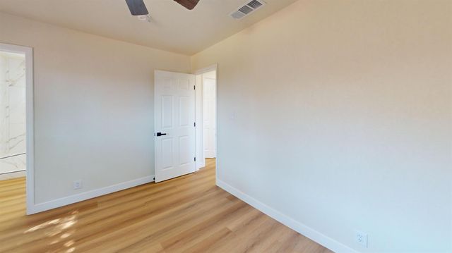 4298 N Holt Avenue, Fresno, CA 93705